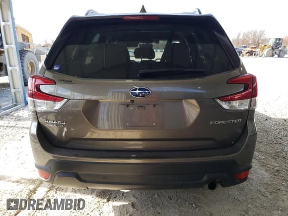 ✅ 2019 Subaru Forester Limited • VIN: JF2SKAUC7KH524491 • Lot: 92389185. Listed on Copart with 46,086 mi. Free auction sales archive from the USA and detailed vehicle history report at DreamBid. Image 6.