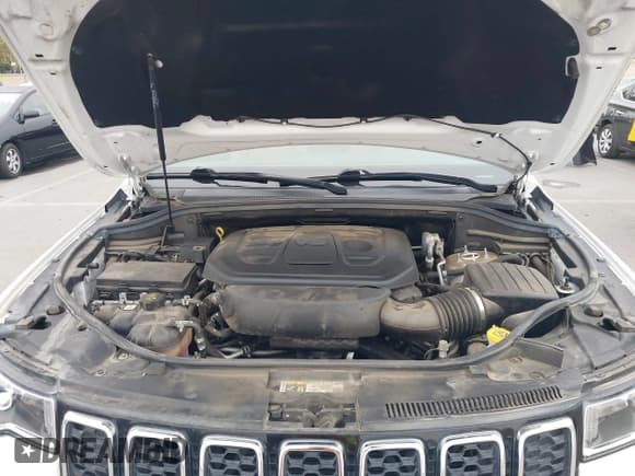 ✅ 2019 Jeep Grand Cherokee Upland • VIN: 1C4RJFAG6KC719936 • Lot: 43460030. Listed on IAAI with 63,721 mi. Free auction sales archive from the USA and detailed vehicle history report at DreamBid. Image 10.