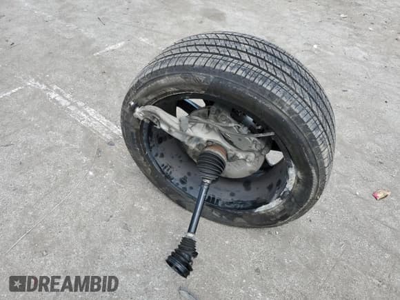 ✅ 2022 Chevrolet Suburban RST • VIN: 1GNSKEKD7NR291218 • Lot: 67350034. Wystawiony na Copart z przebiegiem 51 919 mil. Bezpłatny archiwum sprzedaży aukcyjnych z USA i szczegółowy raport historii pojazdu na DreamBid. Zdjęcie 13.