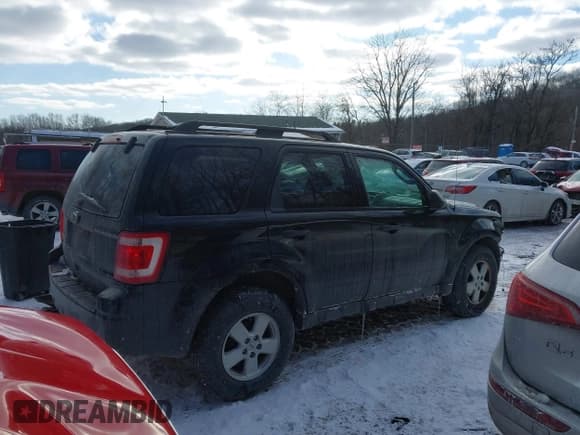 ✅ 2012 Ford Escape XLT • VIN: 1FMCU9D77CKB20976 • Lot: 41290002. Wystawiony na IAAI z przebiegiem 171 434 mil. Bezpłatny archiwum sprzedaży aukcyjnych z USA i szczegółowy raport historii pojazdu na DreamBid. Zdjęcie 4.