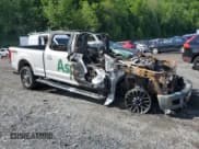 ✅ 2017 Ford F-350 Platinum • VIN: 1FT8W3BT8HEE52917 • Lot: 57059525. Listed on Copart with Not provided. Free auction sales archive from the USA and detailed vehicle history report at DreamBid. Image 4.