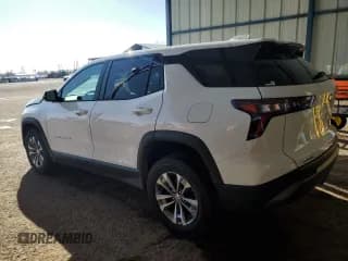 ✅ 2025 Chevrolet Equinox FWD LT • VIN: 3GNAXHEG9SL221386 • Lot: 84394905. Wystawiony na Copart z przebiegiem 26 453 mil. Bezpłatny archiwum sprzedaży aukcyjnych z USA i szczegółowy raport historii pojazdu na DreamBid. Zdjęcie 2.