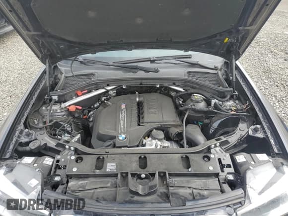 ✅ 2017 BMW X4 M40i • VIN: 5UXXW7C38H0W63676 • Лот: 81393045. Опубликован ранее на Copart с пробегом 47 188 миль. Бесплатный доступ к архиву аукционных продаж из США и подробный отчёт об истории автомобиля на DreamBid. Изображение 12.