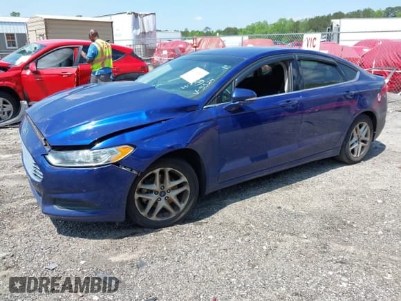 ✅ 2016 Ford Fusion SE • VIN: 3FA6P0H70GR375524 • Lot: 42133376. Listed on IAAI with 146,000 mi. Free auction sales archive from the USA and detailed vehicle history report at DreamBid. Image 18.