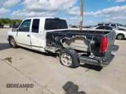 ✅ 1997 Chevrolet Silverado 1500 • VIN: 2GCEC19M3V1238008 • Lot: 82038375. Wystawiony na Copart z przebiegiem 290 520 mil. Bezpłatny archiwum sprzedaży aukcyjnych z USA i szczegółowy raport historii pojazdu na DreamBid. Zdjęcie 2.
