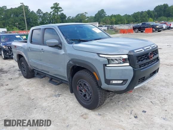 ✅ 2025 Nissan Frontier SV • VIN: 1N6ED1EKXSN600263 • Lot: 42882428. Listed on IAAI with 9,463 mi. Free auction sales archive from the USA and detailed vehicle history report at DreamBid. Image 1.