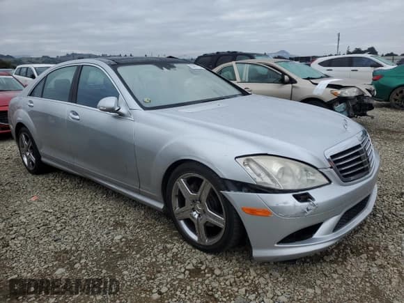 ✅ 2008 Mercedes-Benz S 550 • VIN: WDDNG71X58A200566 • Лот: 93661435. Опубликован ранее на Copart с пробегом 97 292 миль. Бесплатный доступ к архиву аукционных продаж из США и подробный отчёт об истории автомобиля на DreamBid. Изображение 4.