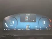 ✅ 2024 Ford Escape ST-Line Select • VIN: 1FMCU9NA9RUB44168 • Лот: 71858425. Опубликован ранее на Copart с пробегом 21 391 миль. Бесплатный доступ к архиву аукционных продаж из США и подробный отчёт об истории автомобиля на DreamBid. Изображение 9.