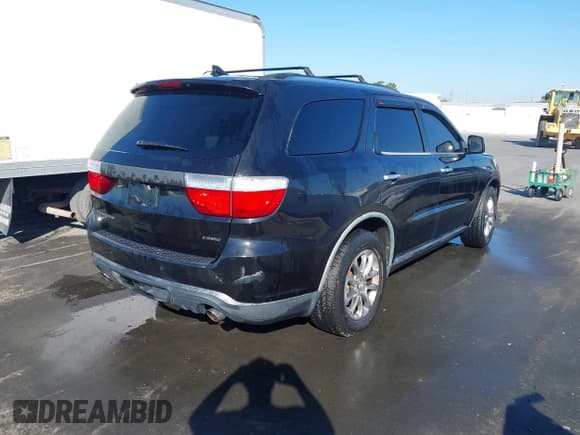 ✅ 2011 Dodge Durango Crew • VIN: 1D4SD4GT3BC630264 • Lot: 43664376. Listed on IAAI with 214,049 mi. Free auction sales archive from the USA and detailed vehicle history report at DreamBid. Image 4.