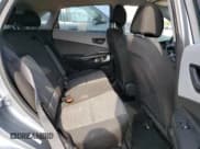 ✅ 2019 Hyundai Kona SE • VIN: KM8K12AA0KU340104 • Лот: 60560873. Опубликован ранее на Copart с пробегом 48 328 миль. Бесплатный доступ к архиву аукционных продаж из США и подробный отчёт об истории автомобиля на DreamBid. Изображение 11.