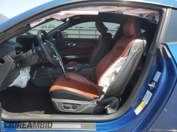 ✅ 2024 Ford Mustang GT • VIN: 1FA6P8CF8R5401757 • Lot: 59434465. Listed on Copart with 30,992 mi. Free auction sales archive from the USA and detailed vehicle history report at DreamBid. Image 7.