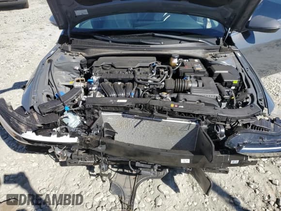 ✅ 2025 Hyundai Elantra Limited • VIN: KMHLP4DG2SU957485 • Лот: 86658635. Опубликован ранее на Copart с пробегом 9 871 миль. Бесплатный доступ к архиву аукционных продаж из США и подробный отчёт об истории автомобиля на DreamBid. Изображение 11.