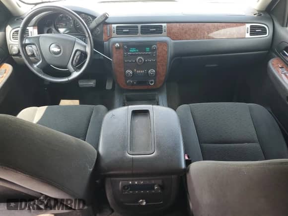 2007 Chevrolet Tahoe LTZ с VIN 1GNFK13097J255473, выставлен на аукционе Copart как лот 68166135 с пробегом 168 573 миль миль и Списание • Salvage title. История ставок и продаж доступна на DreamBid. Изображение 8.