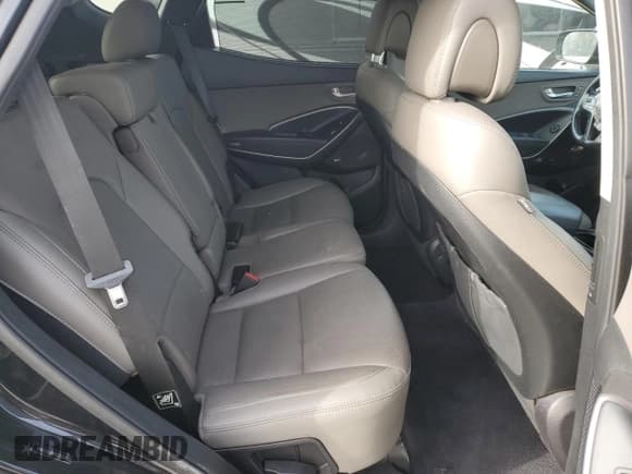 ✅ 2017 Hyundai Santa Fe 2.4L • VIN: 5NMZUDLB8HH035039 • Лот: 81194483. Опубликован ранее на Copart с пробегом 92 281 миль. Бесплатный доступ к архиву аукционных продаж из США и подробный отчёт об истории автомобиля на DreamBid. Изображение 12.