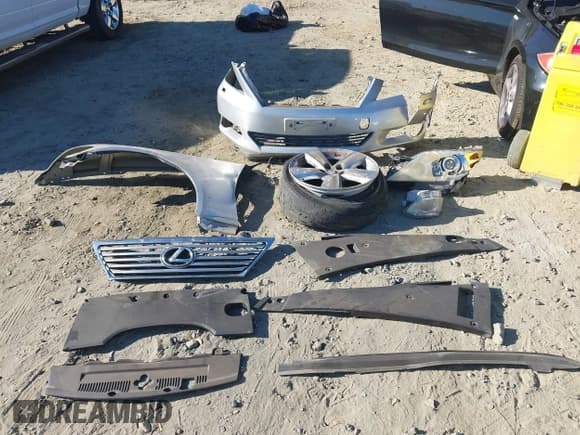 ✅ 2010 Lexus LS 460 L • VIN: JTHGL5EF0A5039898 • Lot: 43445760. Wystawiony na IAAI z przebiegiem 160 516 mil. Bezpłatny archiwum sprzedaży aukcyjnych z USA i szczegółowy raport historii pojazdu na DreamBid. Zdjęcie 12.