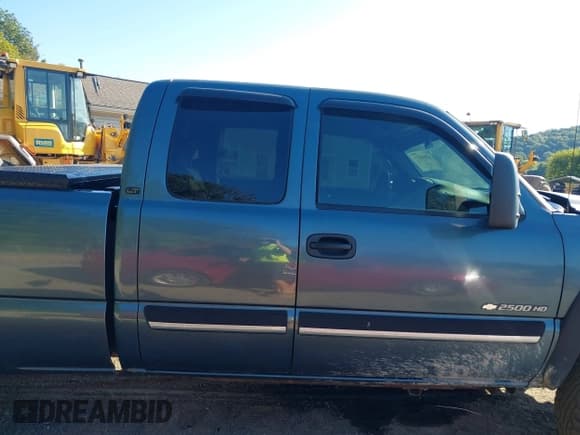 ✅ 2007 Chevrolet Silverado 2500HD Work Truck • VIN: 1GCHK29U97E116177 • Lot: 43043073. Wystawiony na IAAI z przebiegiem 191 150 mil. Bezpłatny archiwum sprzedaży aukcyjnych z USA i szczegółowy raport historii pojazdu na DreamBid. Zdjęcie 14.