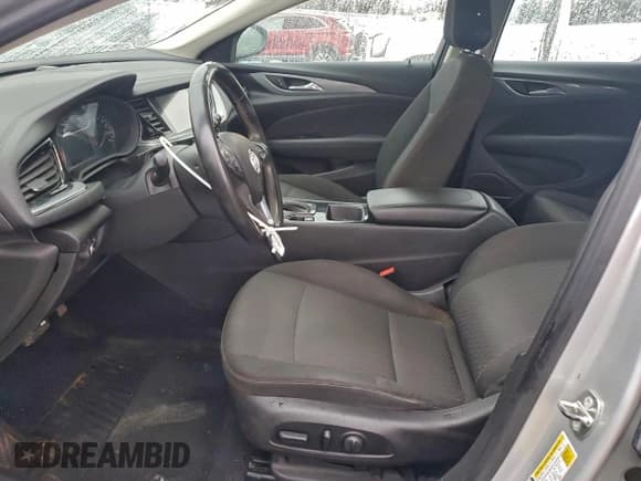 ✅ 2018 Buick Regal Preferred • VIN: W04GU8SX0J1159909 • Лот: 95493455. Опубликован ранее на Copart с пробегом 144 195 миль. Бесплатный доступ к архиву аукционных продаж из США и подробный отчёт об истории автомобиля на DreamBid. Изображение 7.