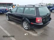 ✅ 2005 Volkswagen Passat GLS • VIN: WVWCD63B35E154276 • Lot: 42344799. Listed on IAAI with 157,189 mi. Free auction sales archive from the USA and detailed vehicle history report at DreamBid. Image 3.