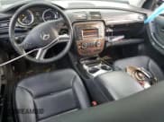✅ 2011 Mercedes-Benz R 350 • VIN: 4JGCB6FE0BA117745 • Lot: 87849595. Wystawiony na Copart z przebiegiem 166 694 mil. Bezpłatny archiwum sprzedaży aukcyjnych z USA i szczegółowy raport historii pojazdu na DreamBid. Zdjęcie 8.