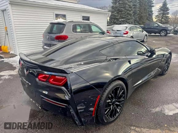 ✅ 2016 Chevrolet Corvette 2LT • VIN: 1G1YD2D7XG5111493 • Лот: 95950015. Опубликован ранее на Copart с пробегом 73 567 миль. Бесплатный доступ к архиву аукционных продаж из США и подробный отчёт об истории автомобиля на DreamBid. Изображение 3.
