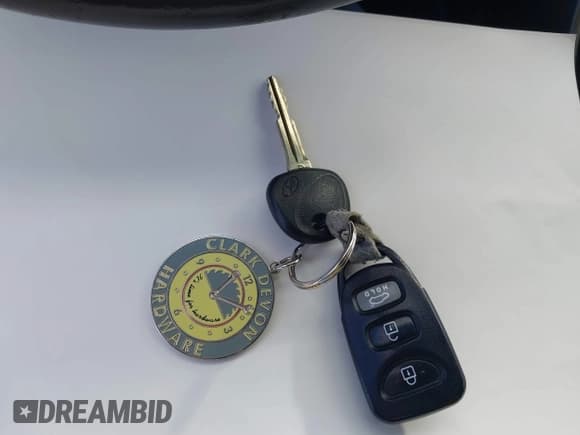 ✅ 2012 Hyundai Elantra GLS • VIN: 5NPDH4AE6CH141299 • Lot: 43632525. Listed on IAAI with 142,864 mi. Free auction sales archive from the USA and detailed vehicle history report at DreamBid. Image 11.