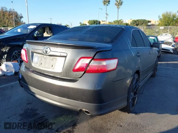 ✅ 2007 Toyota Camry LE • VIN: 4T1BK46K77U526336 • Lot: 43745543. Listed on IAAI with 225,844 mi. Free auction sales archive from the USA and detailed vehicle history report at DreamBid. Image 4.