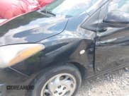 ✅ 2011 Mazda 2 Sport • VIN: JM1DE1HZXB0129359 • Lot: 42694629. Wystawiony na IAAI z przebiegiem 219 786 mil. Bezpłatny archiwum sprzedaży aukcyjnych z USA i szczegółowy raport historii pojazdu na DreamBid. Zdjęcie 6.