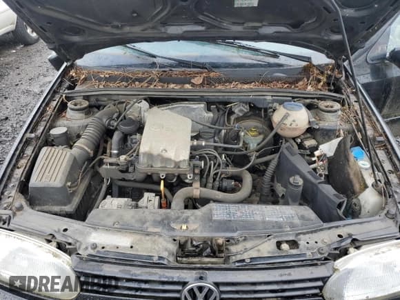 ✅ 1999 Volkswagen Golf • VIN: 3VWJA81HXXM222456 • Лот: 57305105. Опубликован ранее на Copart с пробегом 112 353 миль. Бесплатный доступ к архиву аукционных продаж из США и подробный отчёт об истории автомобиля на DreamBid. Изображение 11.