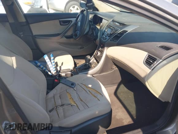 ✅ 2014 Hyundai Elantra SE • VIN: 5NPDH4AE1EH458927 • Лот: 43224577. Опубликован ранее на IAAI с пробегом 143 613 миль. Бесплатный доступ к архиву аукционных продаж из США и подробный отчёт об истории автомобиля на DreamBid. Изображение 5.