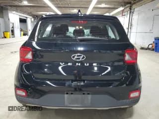 ✅ 2022 Hyundai Venue SEL • VIN: KMHRC8A30NU167055 • Lot: 53284515. Listed on Copart with 23,403 mi. Free auction sales archive from the USA and detailed vehicle history report at DreamBid. Image 6.