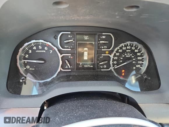 ✅ 2018 Toyota Tundra SR • VIN: 5TFRM5F14JX129991 • Lot: 91921355. Listed on Copart with 66,676 mi. Free auction sales archive from the USA and detailed vehicle history report at DreamBid. Image 9.