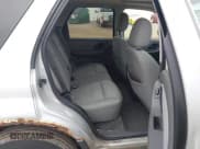 ✅ 2005 Ford Escape XLT • VIN: 1FMCU93125KA11244 • Lot: 43740466. Listed on IAAI with 199,172 mi. Free auction sales archive from the USA and detailed vehicle history report at DreamBid. Image 8.