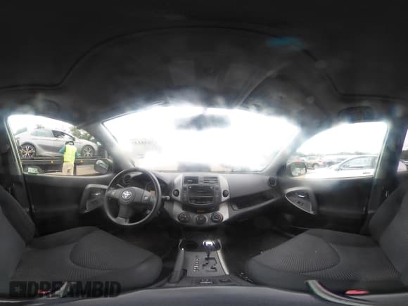 ✅ 2011 Toyota RAV4 Sport • VIN: JTMRK4DV1B5104114 • Lot: 42638131. Listed on IAAI with 190,310 mi. Free auction sales archive from the USA and detailed vehicle history report at DreamBid. Image 21.