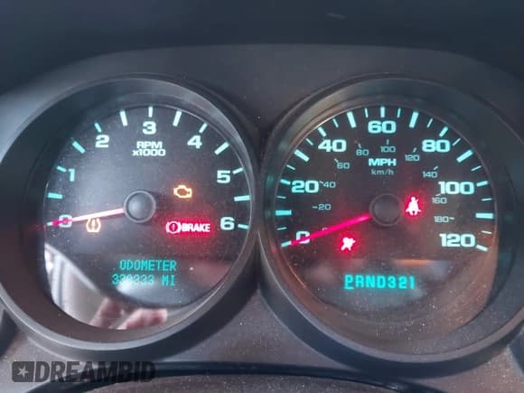 ✅ 2007 Chevrolet Silverado 1500 Work Truck • VIN: 1GCEK19C97E500349 • Лот: 43659427. Опубликован ранее на IAAI с пробегом 338 333 миль. Бесплатный доступ к архиву аукционных продаж из США и подробный отчёт об истории автомобиля на DreamBid. Изображение 7.