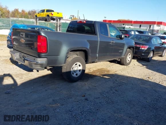 ✅ 2018 Chevrolet Colorado 2WD Work Truck • VIN: 1GCHSBEA2J1132554 • Лот: 43650273. Опубликован ранее на IAAI с пробегом 167 671 миль. Бесплатный доступ к архиву аукционных продаж из США и подробный отчёт об истории автомобиля на DreamBid. Изображение 4.