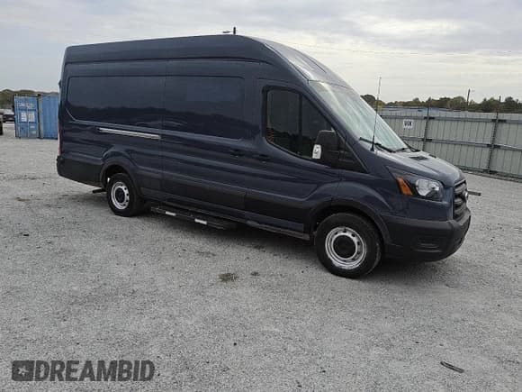✅ 2020 Ford Transit Cargo • VIN: 1FTBR3X84LKA87552 • Lot: 78698114. Wystawiony na Copart z przebiegiem 68 677 mil. Bezpłatny archiwum sprzedaży aukcyjnych z USA i szczegółowy raport historii pojazdu na DreamBid. Zdjęcie 4.