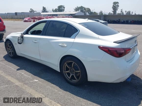 ✅ 2018 Infiniti Q50 Pure • VIN: JN1CV7AP5JM400152 • Lot: 42979689. Listed on IAAI with 138,425 mi. Free auction sales archive from the USA and detailed vehicle history report at DreamBid. Image 3.