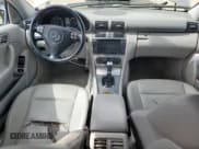 ✅ 2005 Mercedes-Benz C 230 Kompressor • VIN: WDBRF40J65F597194 • Lot: 51686685. Wystawiony na Copart z przebiegiem 147 274 mil. Bezpłatny archiwum sprzedaży aukcyjnych z USA i szczegółowy raport historii pojazdu na DreamBid. Zdjęcie 8.