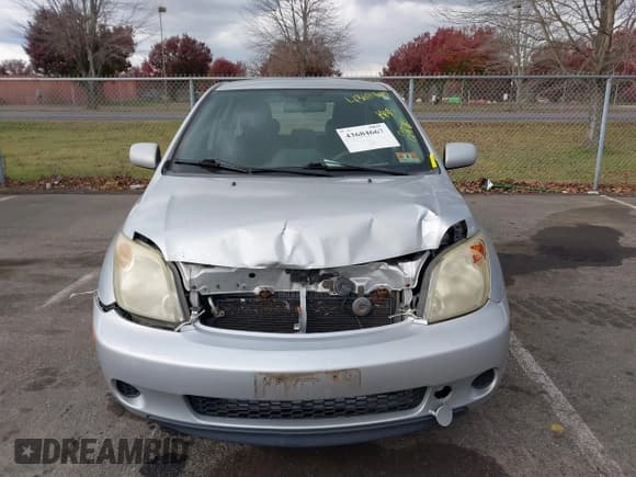 ✅ 2005 Scion xA • VIN: JTKKT624350116196 • Lot: 43684667. Wystawiony na IAAI z przebiegiem 227 584 mil. Bezpłatny archiwum sprzedaży aukcyjnych z USA i szczegółowy raport historii pojazdu na DreamBid. Zdjęcie 6.