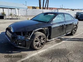 ✅ 2023 Audi S4 Premium Plus • VIN: WAUB4AF40PA010364 • Lot: 43607094. Wystawiony na Copart z przebiegiem 17 142 mil. Bezpłatny archiwum sprzedaży aukcyjnych z USA i szczegółowy raport historii pojazdu na DreamBid. Zdjęcie 1.