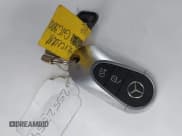 ✅ 2023 Mercedes-Benz GLC 300 • VIN: W1NKM4HB5PU020413 • Lot: 42590682. Listed on IAAI with Not provided. Free auction sales archive from the USA and detailed vehicle history report at DreamBid. Image 11.