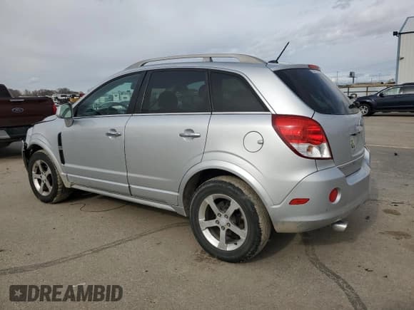 ✅ 2012 Chevrolet Captiva Sport LTZ • VIN: 3GNFL4E52CS586962 • Лот: 47803045. Опубликован ранее на Copart с пробегом 139 988 миль. Бесплатный доступ к архиву аукционных продаж из США и подробный отчёт об истории автомобиля на DreamBid. Изображение 2.