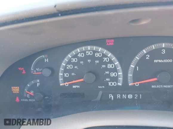 ✅ 1999 Ford Expedition XLT • VIN: 1FMRU17L9XLC23725 • Лот: 43530767. Опубликован ранее на IAAI с пробегом Не указан. Бесплатный доступ к архиву аукционных продаж из США и подробный отчёт об истории автомобиля на DreamBid. Изображение 7.