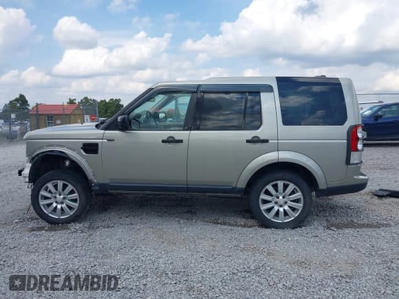 ✅ 2012 Land Rover LR4 Lux • VIN: SALAK2D45CA619966 • Lot: 43244911. Wystawiony na IAAI z przebiegiem 114 716 mil. Bezpłatny archiwum sprzedaży aukcyjnych z USA i szczegółowy raport historii pojazdu na DreamBid. Zdjęcie 15.