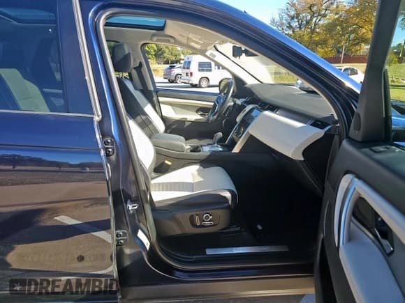 ✅ 2021 Land Rover Discovery Sport SE R-Dynamic • VIN: SALCL2FX1MH892764 • Лот: 92628855. Опубликован ранее на Copart с пробегом 38 169 миль. Бесплатный доступ к архиву аукционных продаж из США и подробный отчёт об истории автомобиля на DreamBid. Изображение 5.