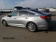 ✅ 2016 Hyundai Sonata Sport • VIN: 5NPE34AF9GH431425 • Лот: 82720395. Опубликован ранее на Copart с пробегом 121 902 миль. Бесплатный доступ к архиву аукционных продаж из США и подробный отчёт об истории автомобиля на DreamBid. Изображение 2.