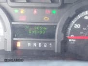 ✅ 2012 Ford Econoline Cargo Commercial • VIN: 1FTNS2EW8CDA42891 • Lot: 43034709. Wystawiony na IAAI z przebiegiem 649 193 mil. Bezpłatny archiwum sprzedaży aukcyjnych z USA i szczegółowy raport historii pojazdu na DreamBid. Zdjęcie 16.