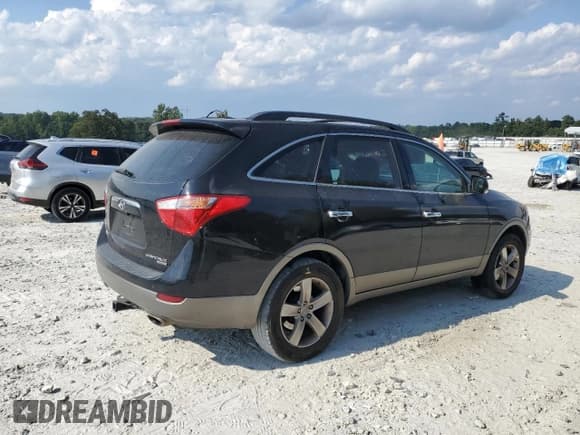✅ 2011 Hyundai Veracruz Limited • VIN: KM8NU4CC2BU146639 • Lot: 71513355. Wystawiony na Copart z przebiegiem 239 563 mil. Bezpłatny archiwum sprzedaży aukcyjnych z USA i szczegółowy raport historii pojazdu na DreamBid. Zdjęcie 3.