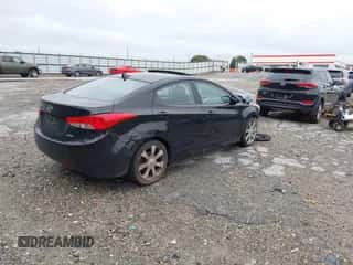 2012 Hyundai Elantra Limited с VIN 5NPDH4AE5CH098218, выставлен на аукционе IAAI как лот 43565680 с пробегом Не указан миль и . История ставок и продаж доступна на DreamBid. Изображение 4.