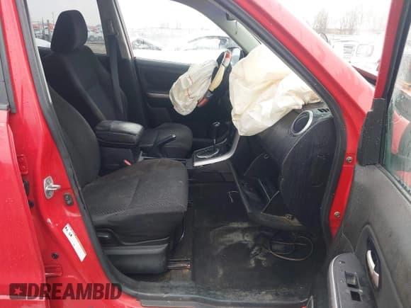 ✅ 2006 Suzuki Grand Vitara XSport • VIN: JS3TE944464100122 • Лот: 41526003. Опубликован ранее на IAAI с пробегом Не указан. Бесплатный доступ к архиву аукционных продаж из США и подробный отчёт об истории автомобиля на DreamBid. Изображение 5.